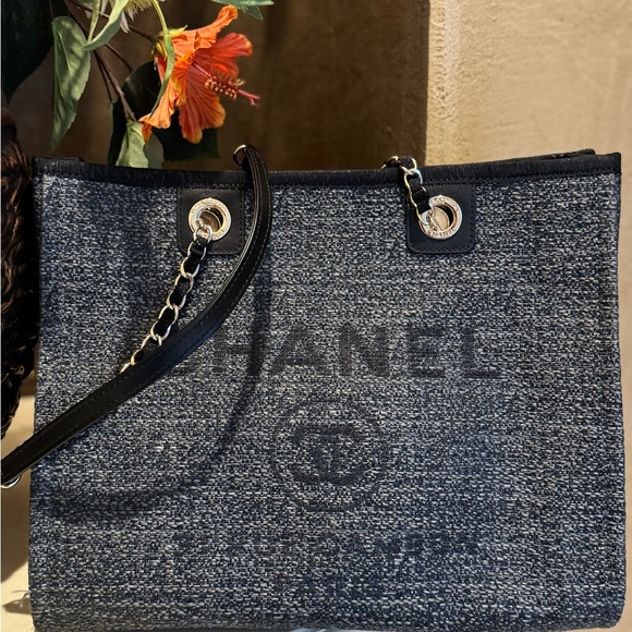 COPY - Gorgeous medium size bag - Picture 1 of 14